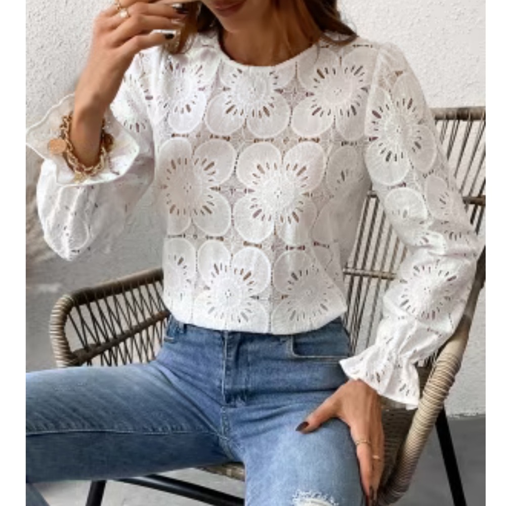 Cupshe White floral eyelet Blouse with trumpet sleeves - Picture 2 of 11
